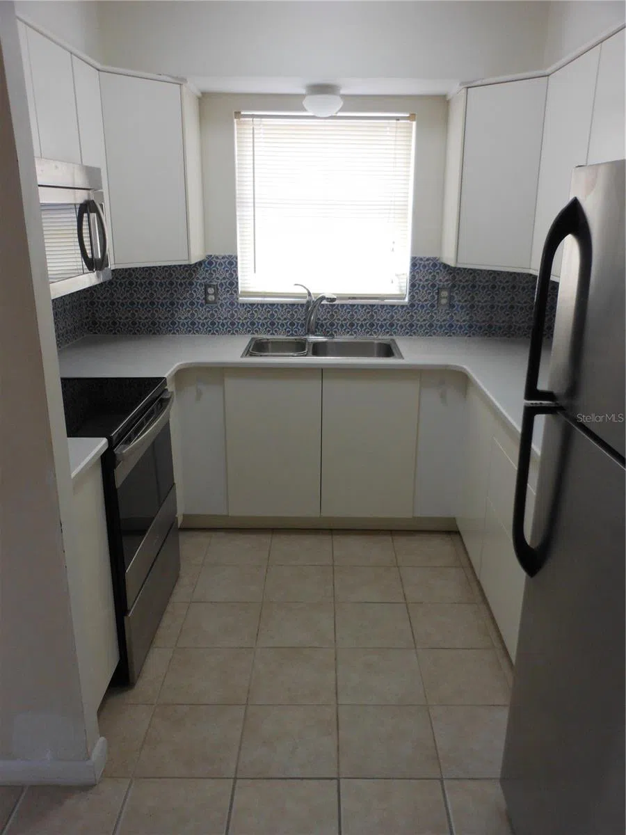 138 36TH AVENUE #206W St Petersburg, FL 33704