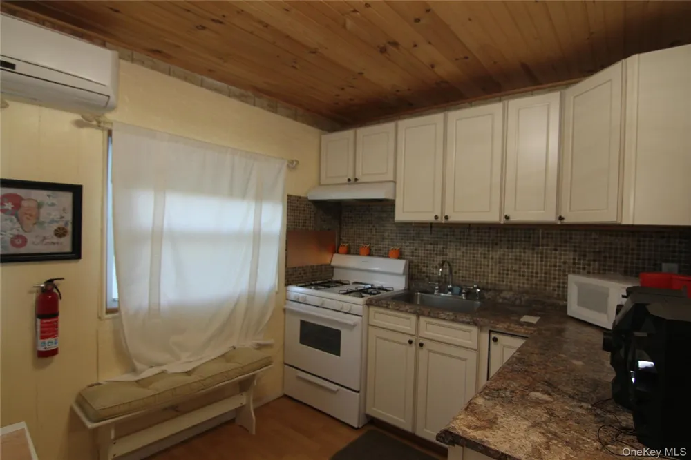 191 SYLVAN LAKE ROAD #16 Hopewell Junction, NY 12533