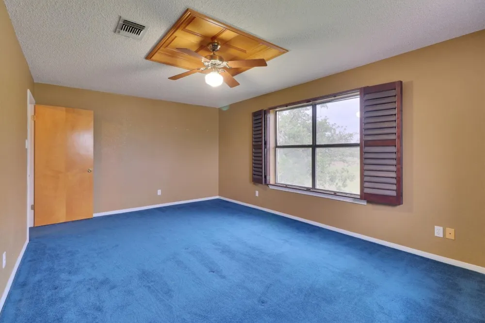 847 Highway 95 S Smithville, TX 78957