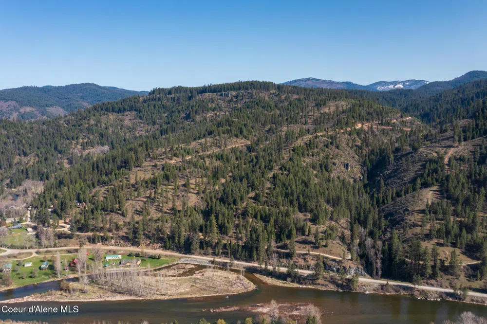 NKA 262 Ac North Side Road Calder, ID 83808
