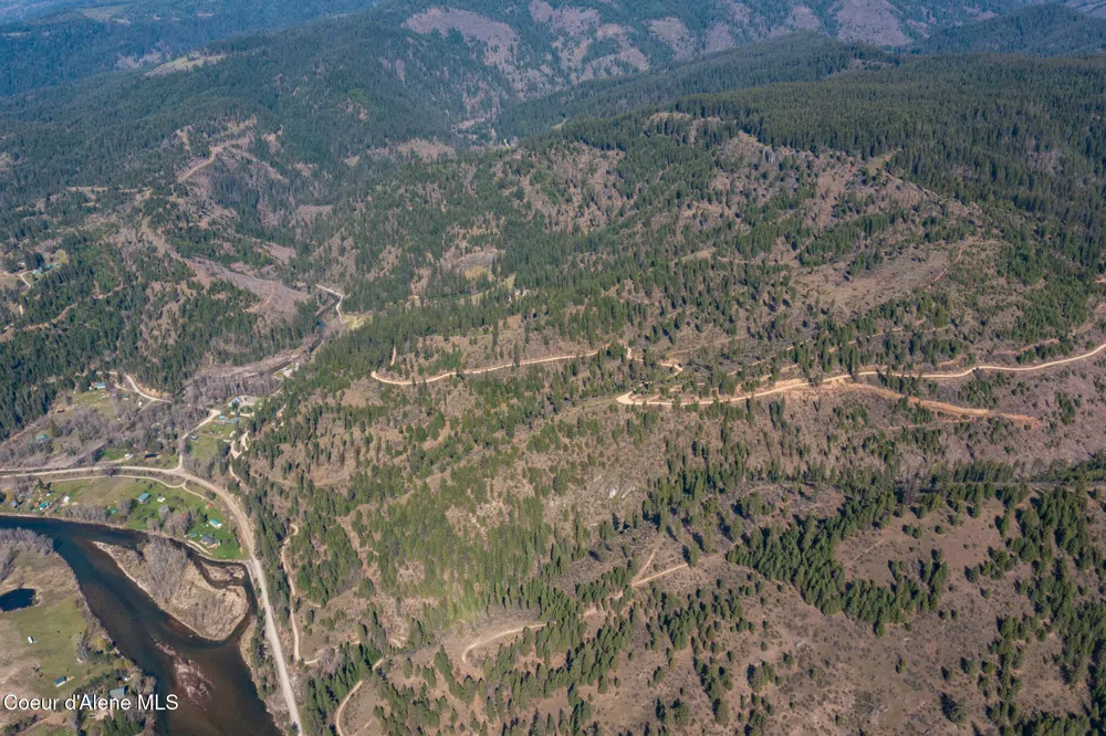NKA 262 Ac North Side Road Calder, ID 83808