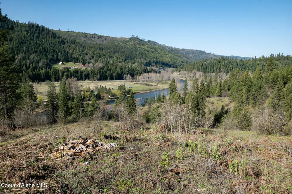 NKA 262 Ac North Side Road Calder, ID 83808