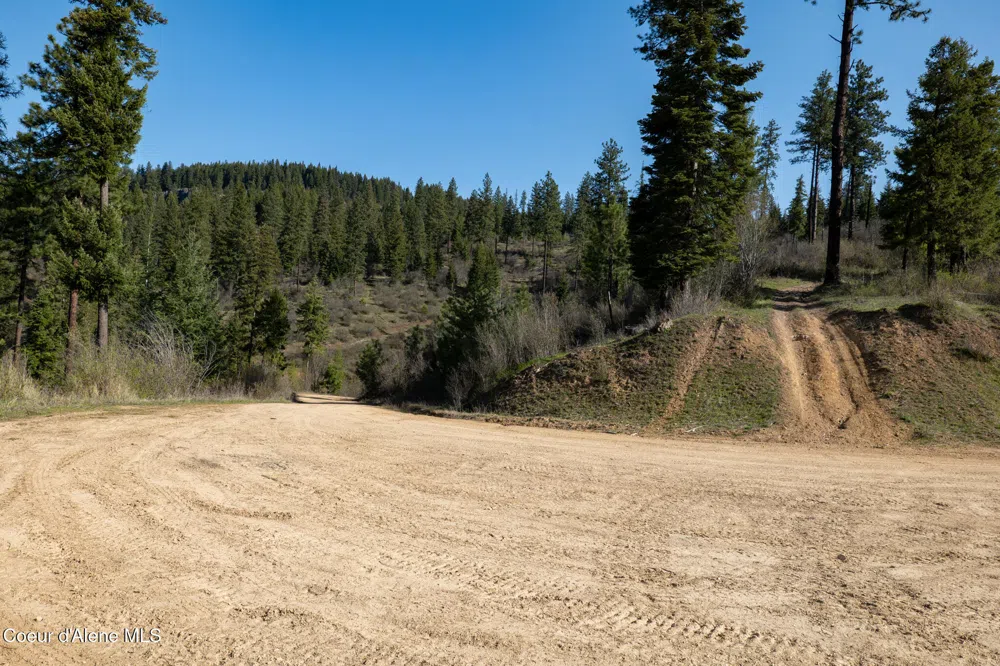 NKA 262 Ac North Side Road Calder, ID 83808