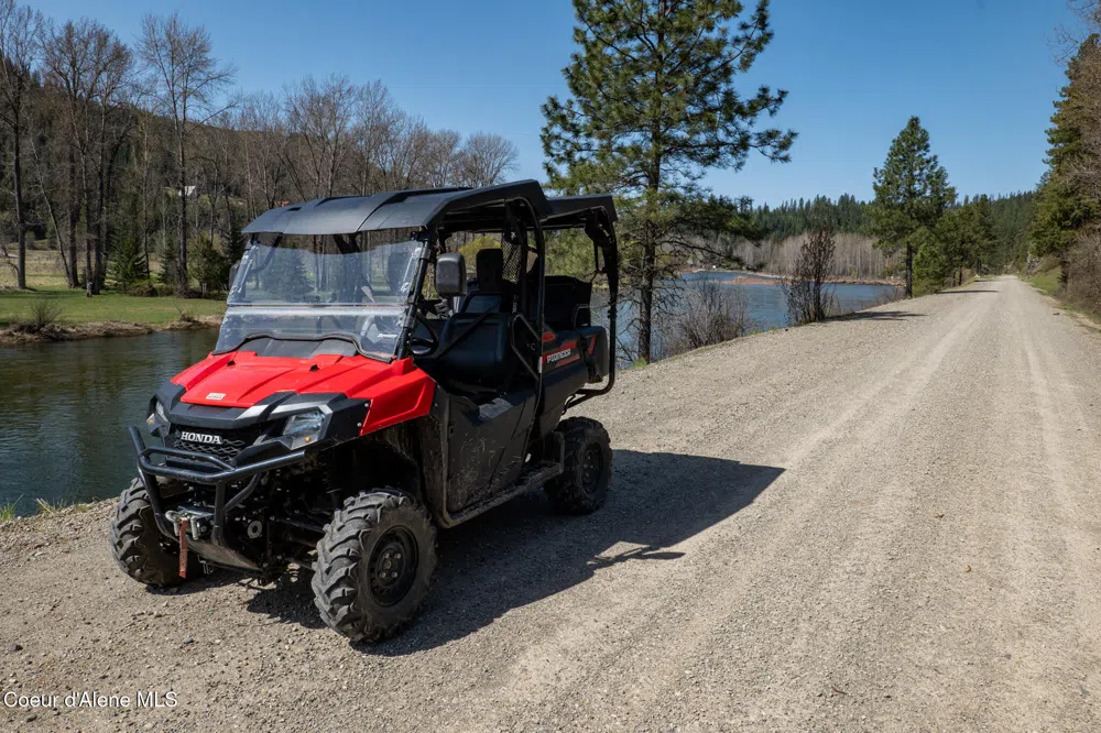 NKA 262 Ac North Side Road Calder, ID 83808