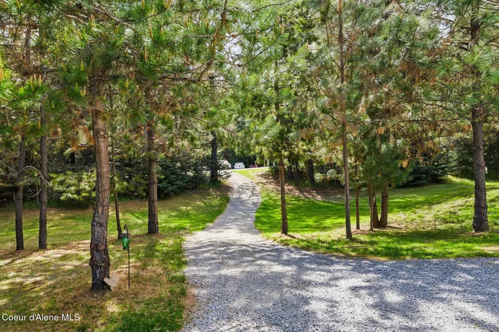 306 Eastside Road Priest River, ID 83856