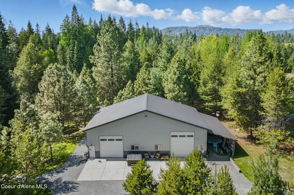 306 Eastside Road Priest River, ID 83856