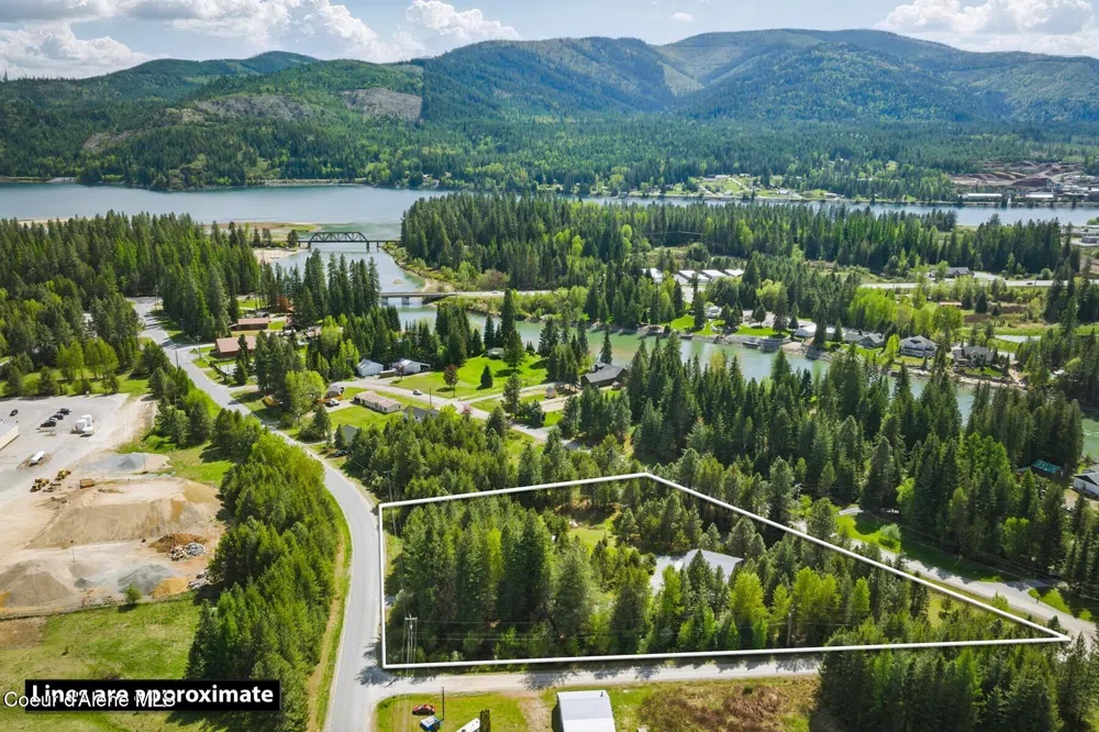 306 Eastside Road Priest River, ID 83856