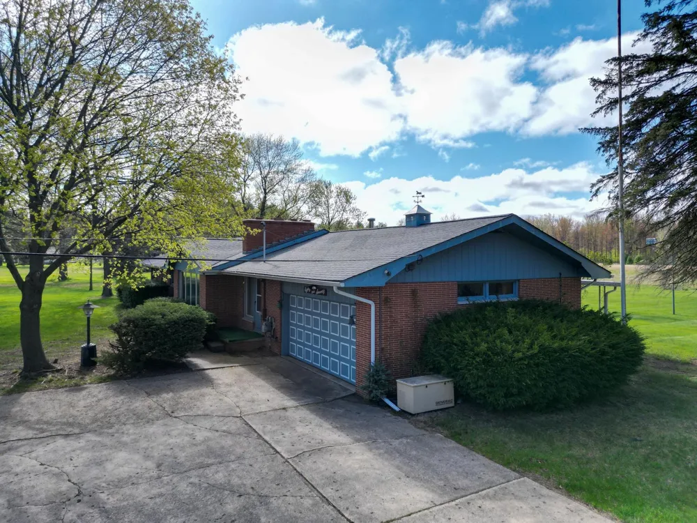 8670 E Pickard Road Chippewa Township, MI 48858