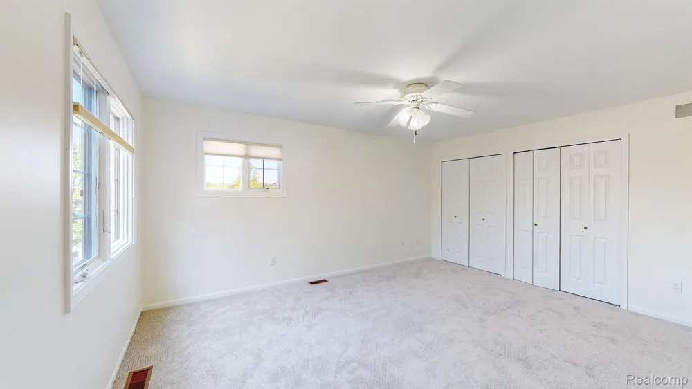 18182 W Blue Heron Drive W #91 Northville Township, MI 48168