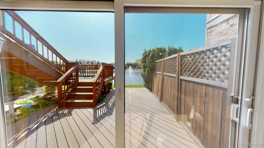 18182 W Blue Heron Drive W #91 Northville Township, MI 48168