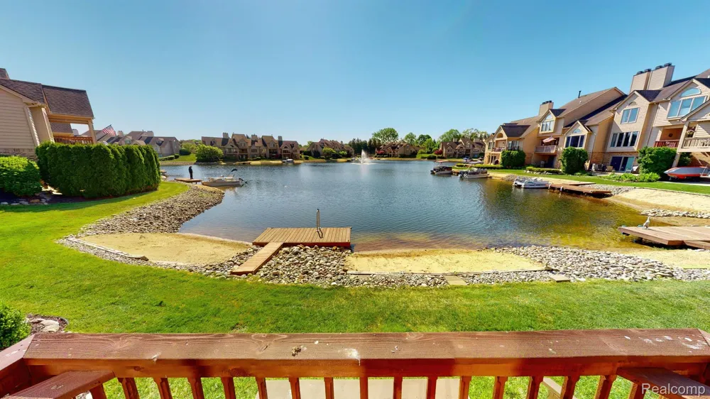 18182 W Blue Heron Drive W #91 Northville Township, MI 48168