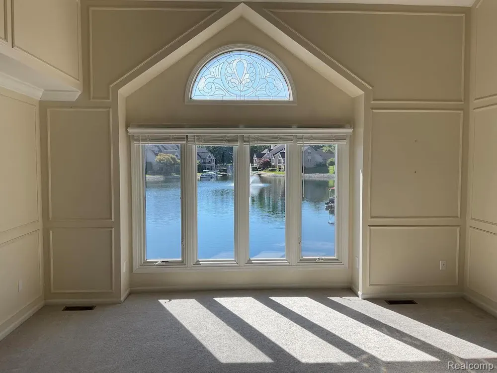 18182 W Blue Heron Drive W #91 Northville Township, MI 48168