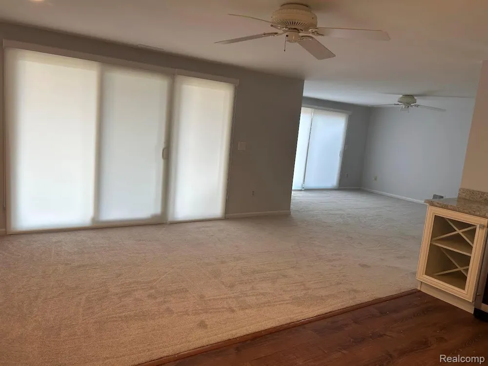 18182 W Blue Heron Drive W #91 Northville Township, MI 48168