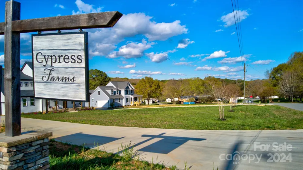 4271 Candlewood Drive Sherrills Ford, NC 28673