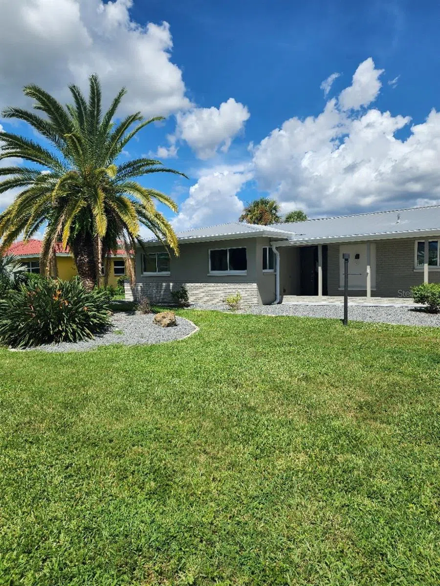 5325 COCOA COURT Cape Coral, FL 33904