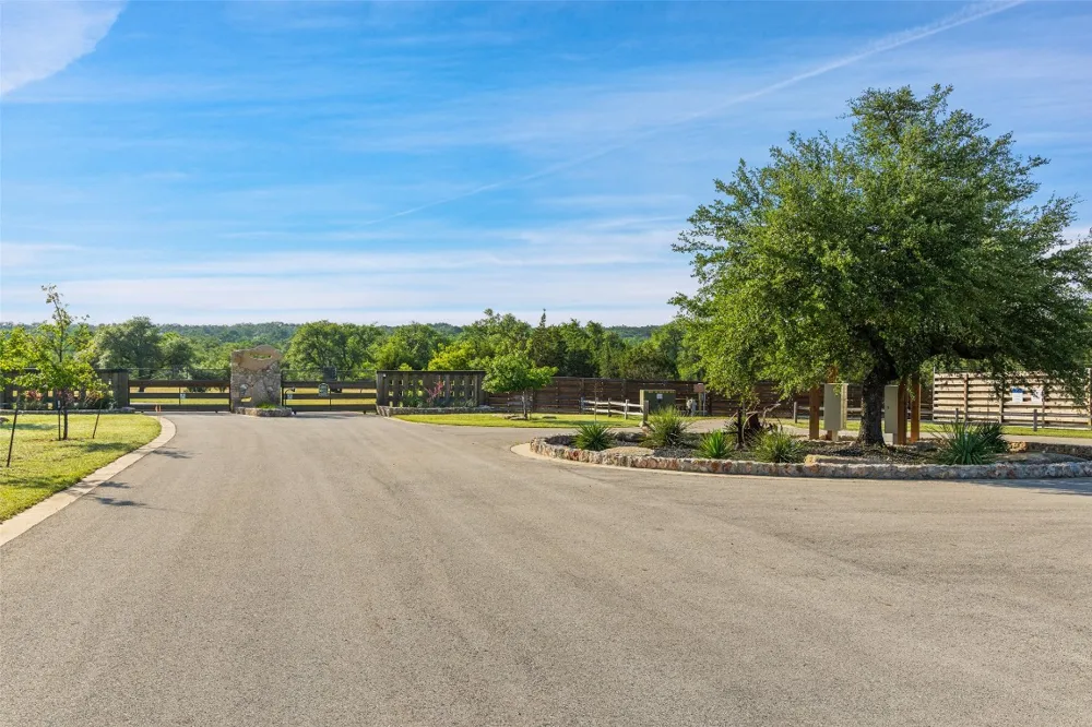 7 Morning Dew Drive Round Mountain, TX 78663