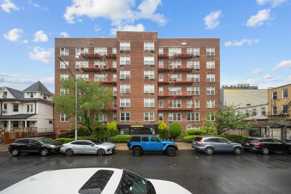 720 E 31st Street #3G