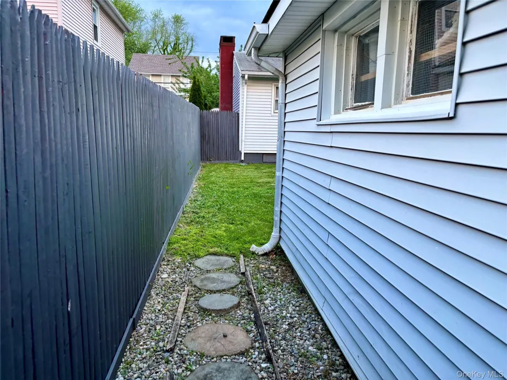 49 Chestnut Street Beacon, NY 12508