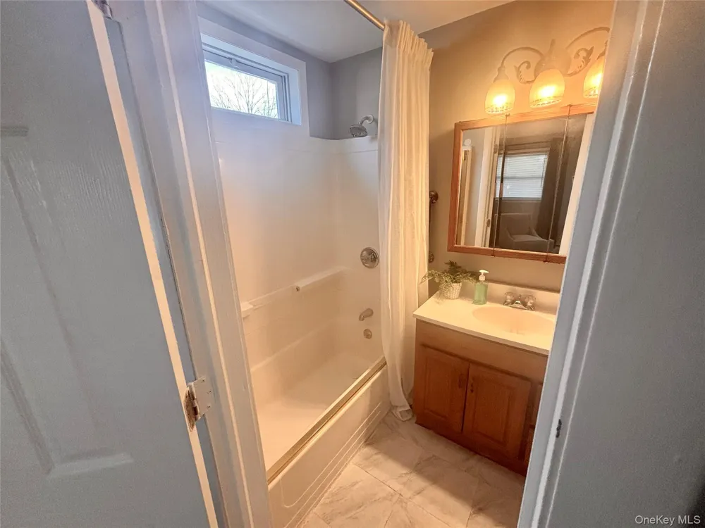49 Chestnut Street Beacon, NY 12508