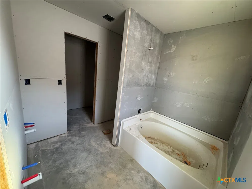 2528 Cowgirl Trail Belton, TX 76513