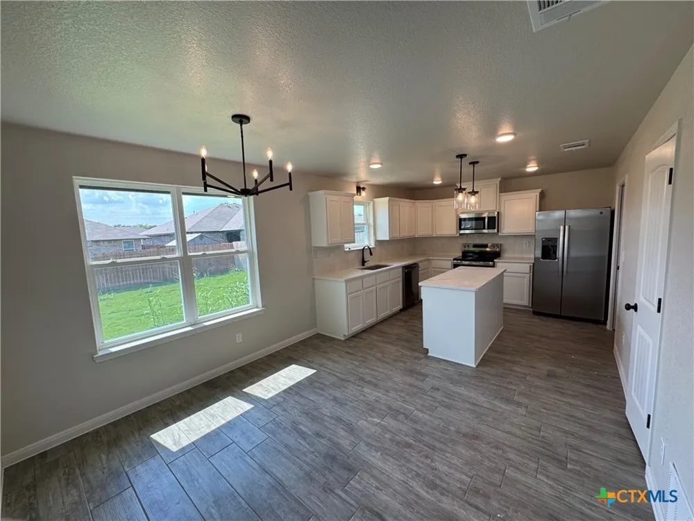 2528 Cowgirl Trail Belton, TX 76513