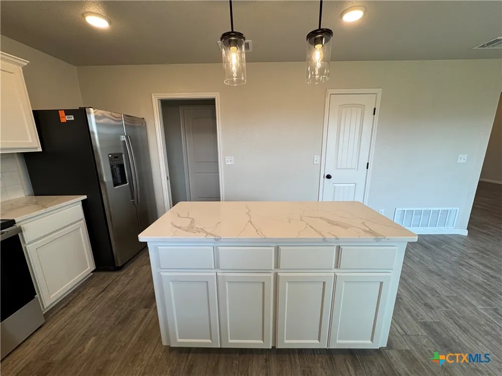 2528 Cowgirl Trail Belton, TX 76513