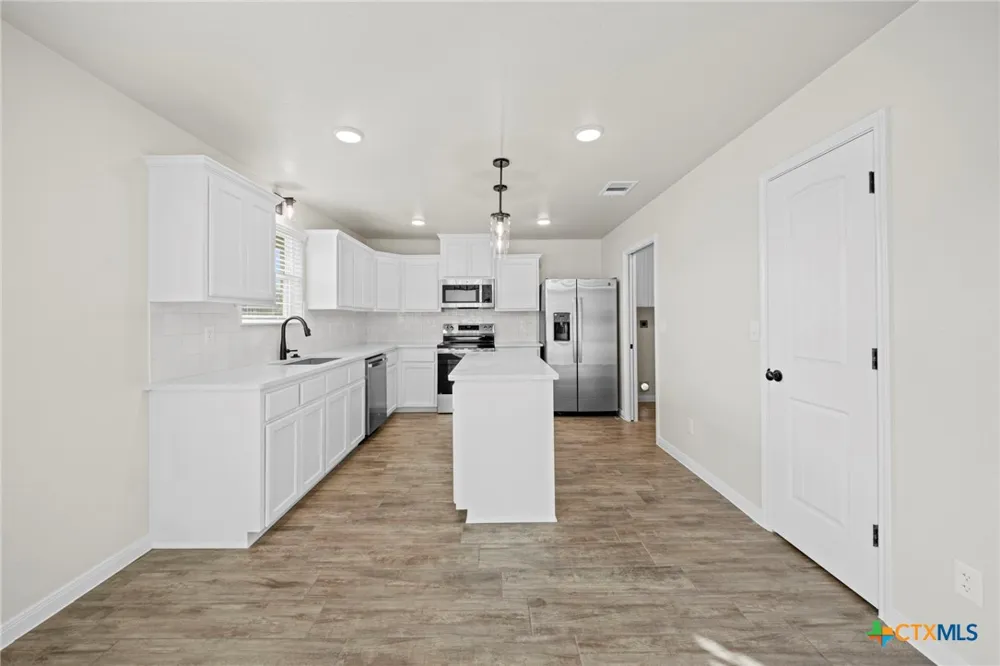2528 Cowgirl Trail Belton, TX 76513