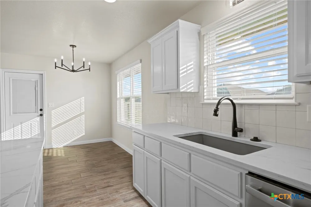2528 Cowgirl Trail Belton, TX 76513