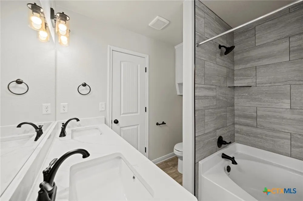 2528 Cowgirl Trail Belton, TX 76513