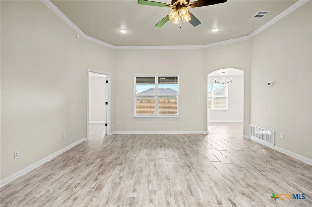 2528 Cowgirl Trail Belton, TX 76513