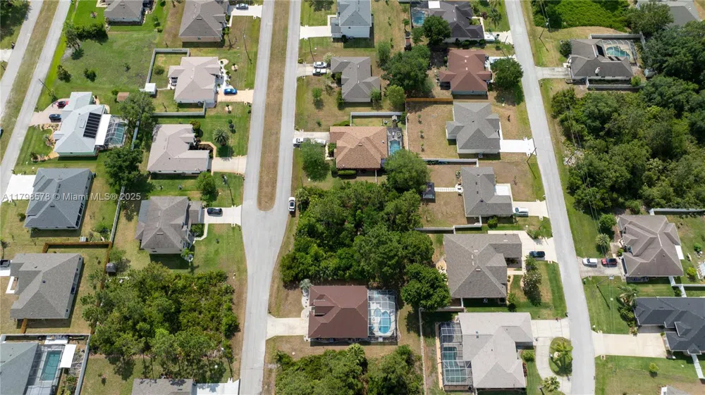 35 Butternut Dr. Palm Coast, FL 32137
