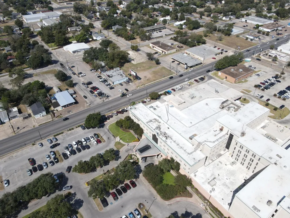 1403 Navarro Street Victoria, TX 77901
