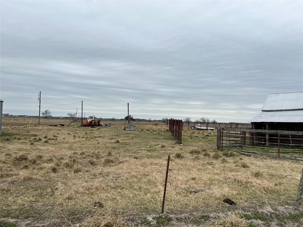 13315 Zamanek Road Needville, TX 77461