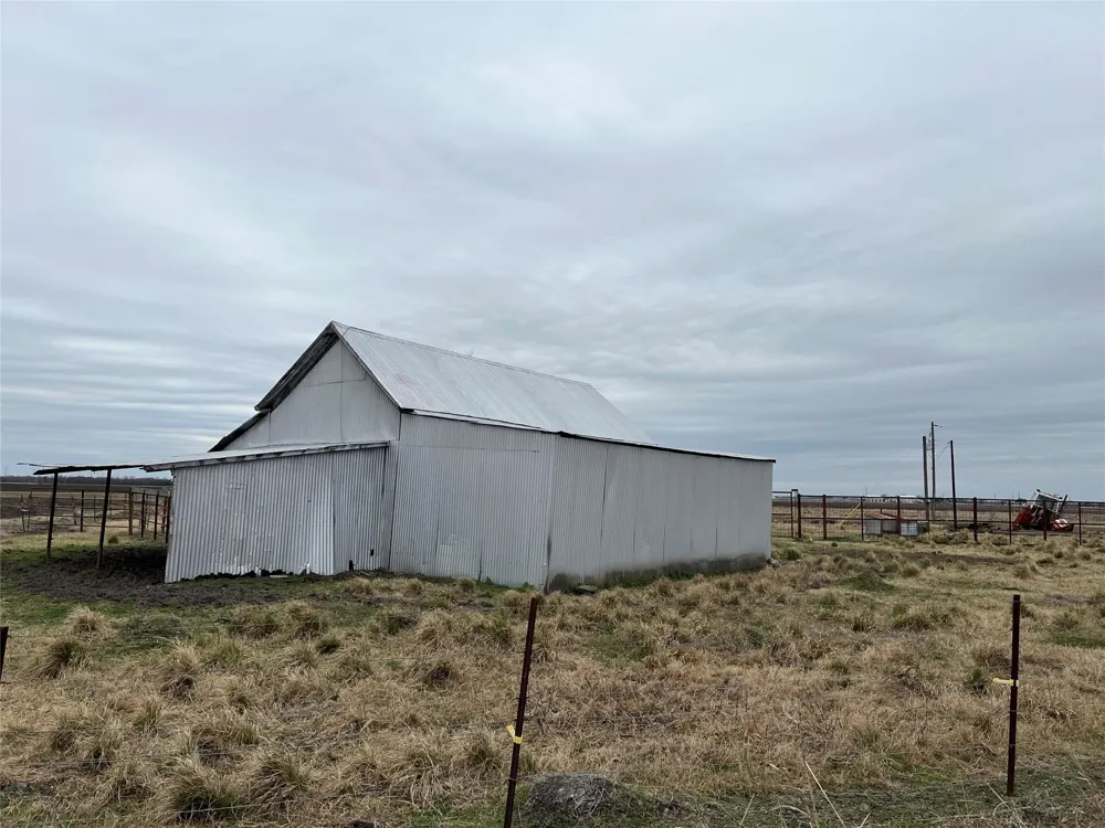 13315 Zamanek Road Needville, TX 77461