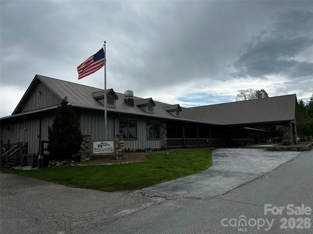 1 Pearl Way Mars Hill, NC 28754