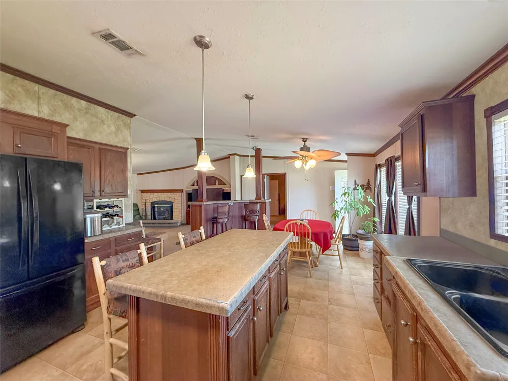 845 Caldwell Street Lexington, TX 78947