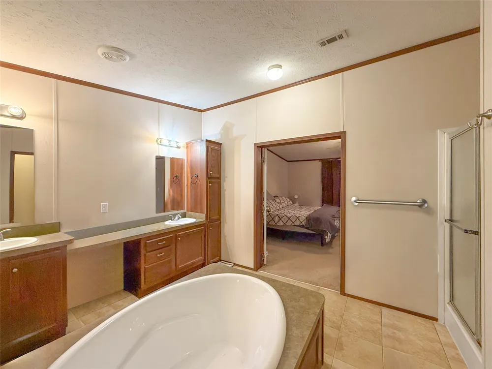 845 Caldwell Street Lexington, TX 78947