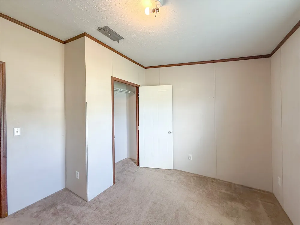 845 Caldwell Street Lexington, TX 78947