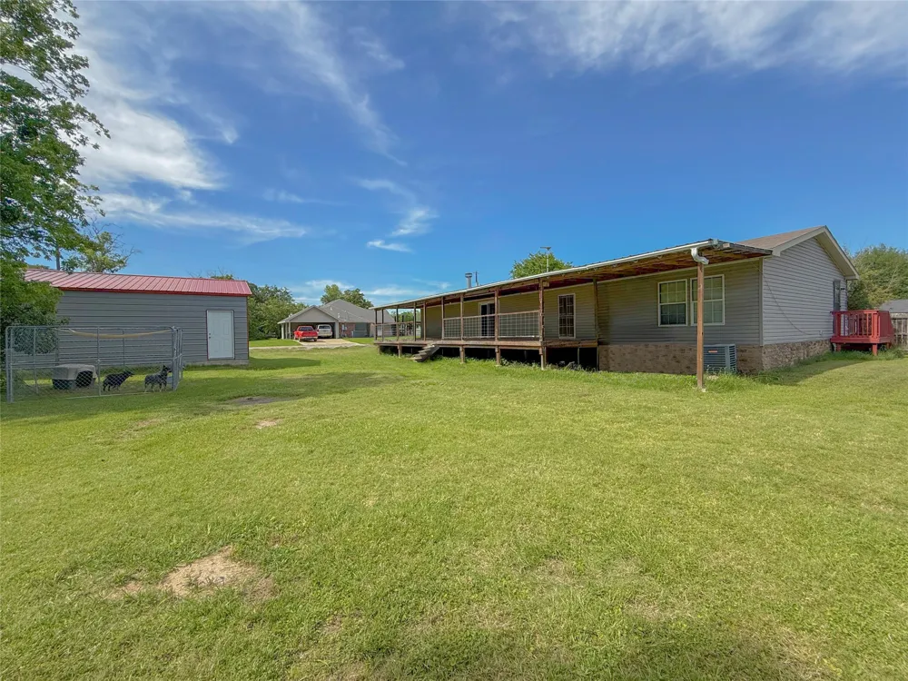 845 Caldwell Street Lexington, TX 78947