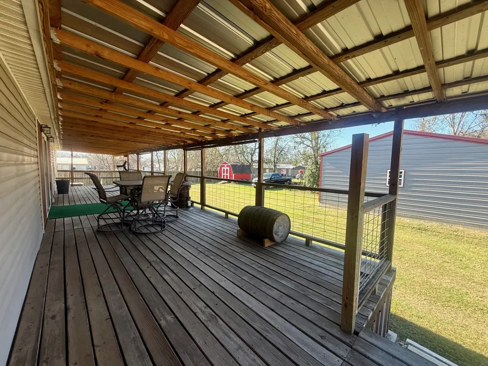 845 Caldwell Street Lexington, TX 78947