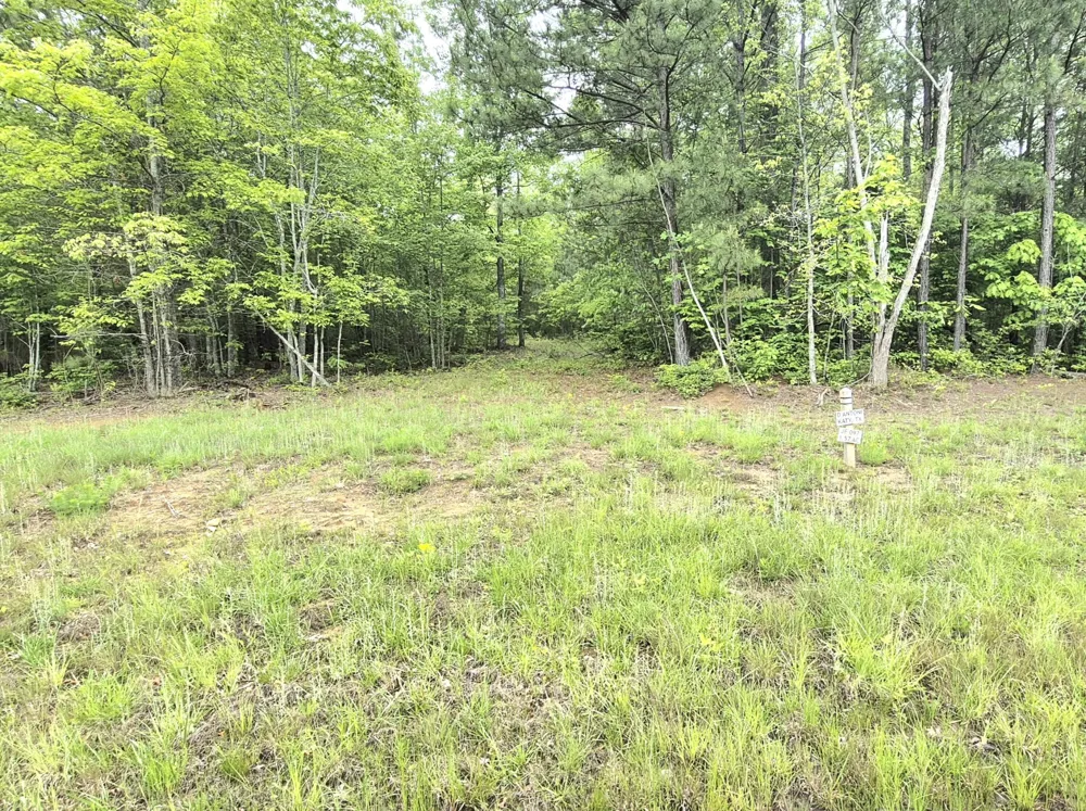 6070 Raulston Falls Road Jasper, TN 37347