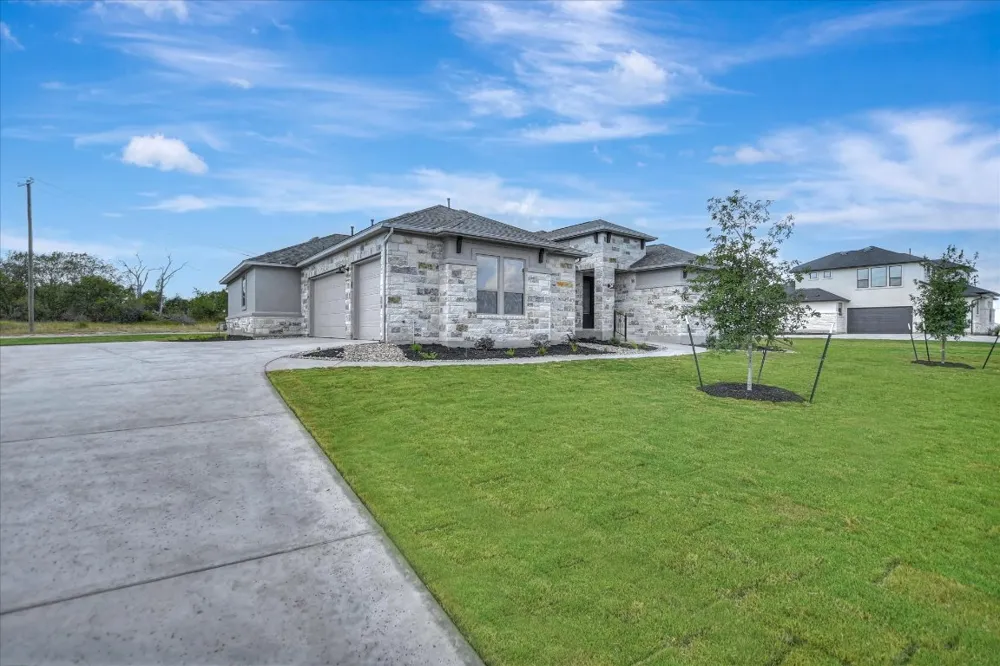 220 Scofield Avenue Georgetown, TX 78628