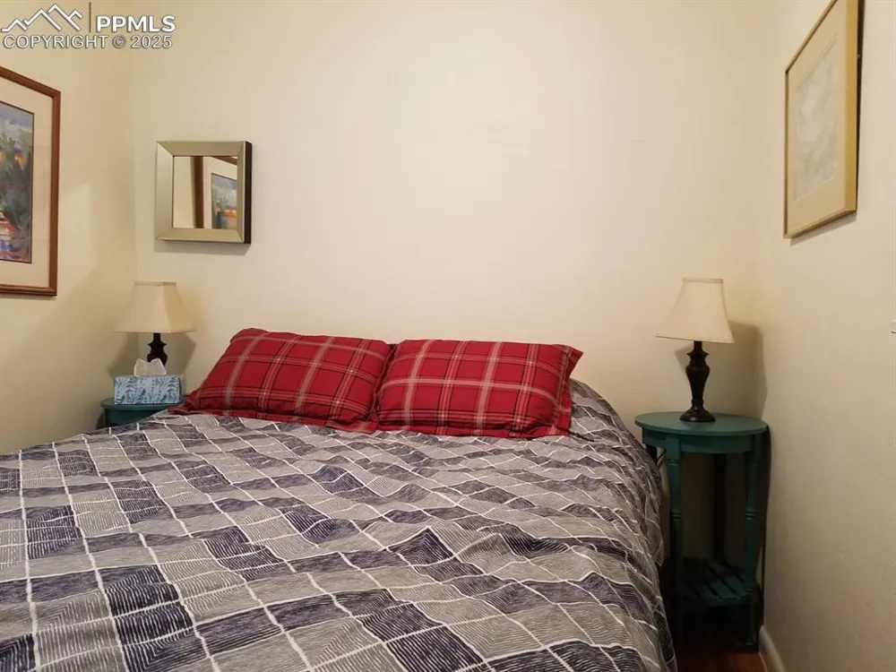 2416 W Vermijo Avenue Colorado Springs, CO 80904
