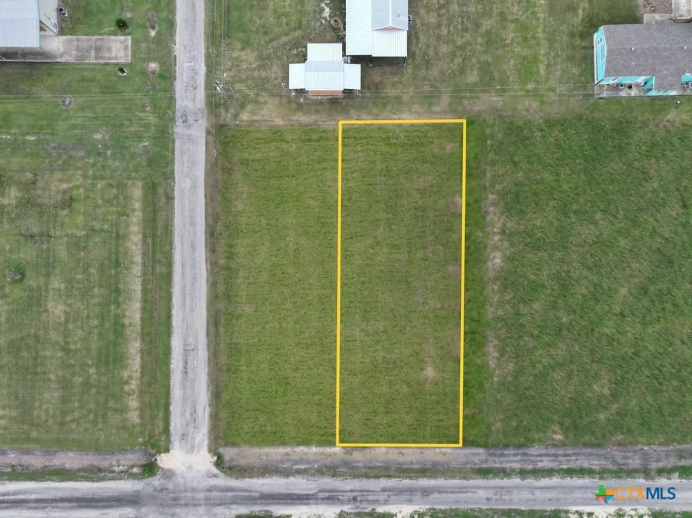 1303 Bill Tindall Drive Seadrift, TX 77983