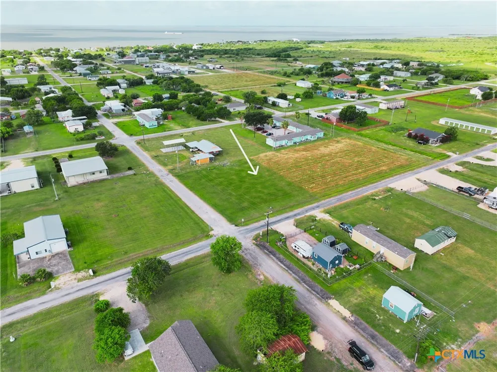 1303 Bill Tindall Drive Seadrift, TX 77983