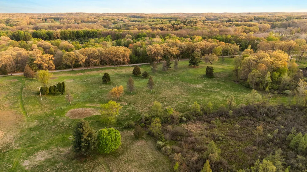 Moeckel Road Grass Lake, MI 49240