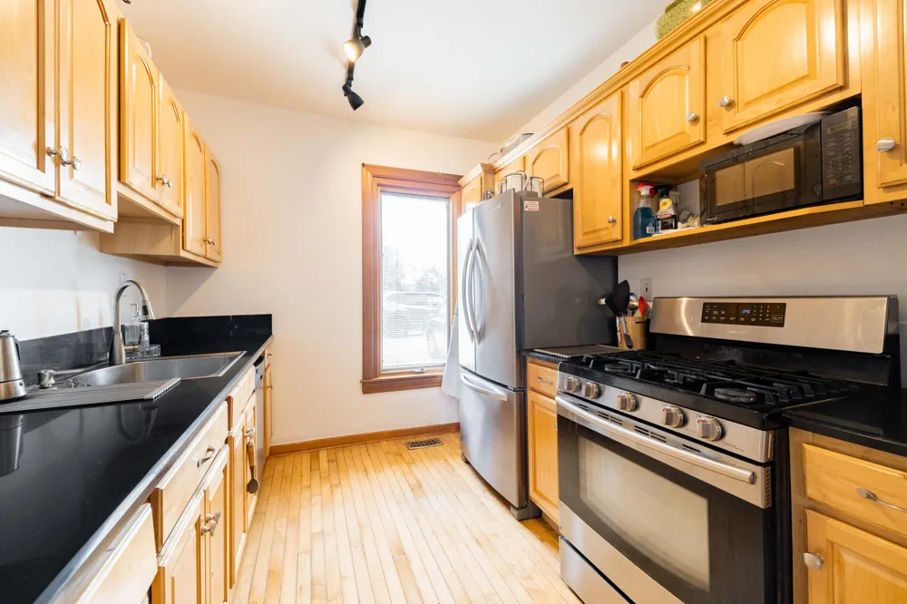 25653 W River Road Grosse Ile Township, MI 48138