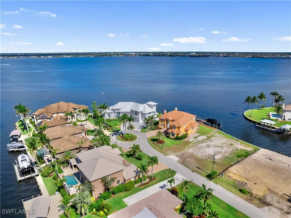 Cypress Lake Circle Fort Myers, FL 33919
