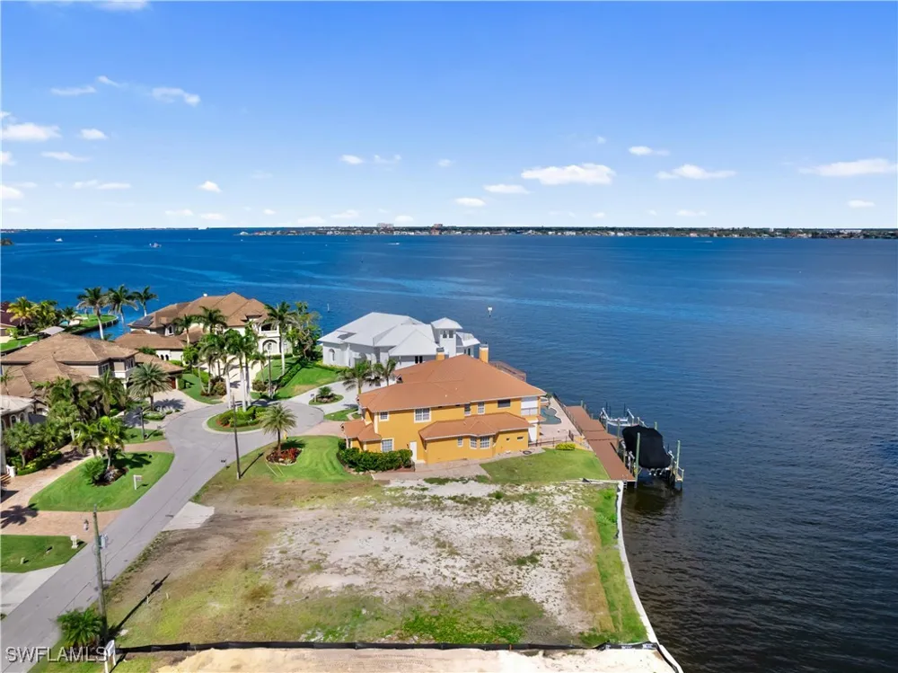 Cypress Lake Circle Fort Myers, FL 33919