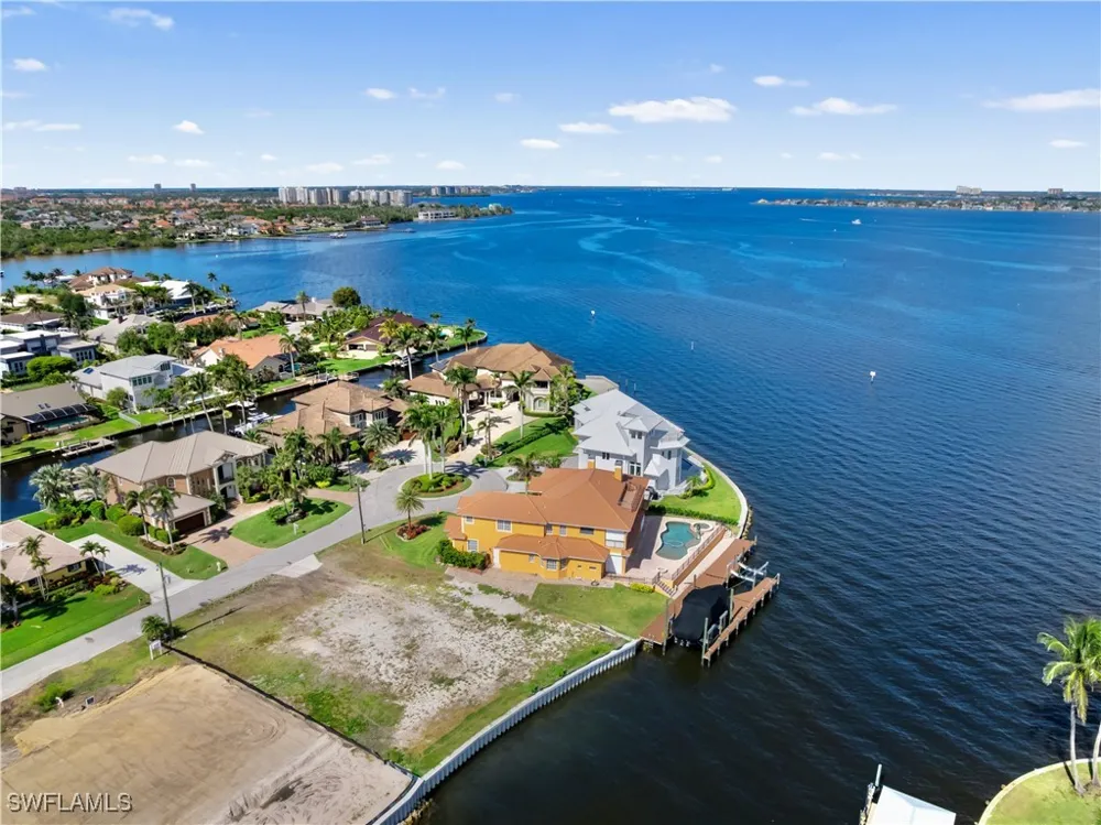 Cypress Lake Circle Fort Myers, FL 33919